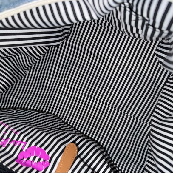 LUV Betsy Quilted Denim Tote Bag - Picture 7 of 10